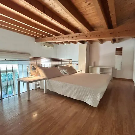 Lägenhet Castelli Loft #7